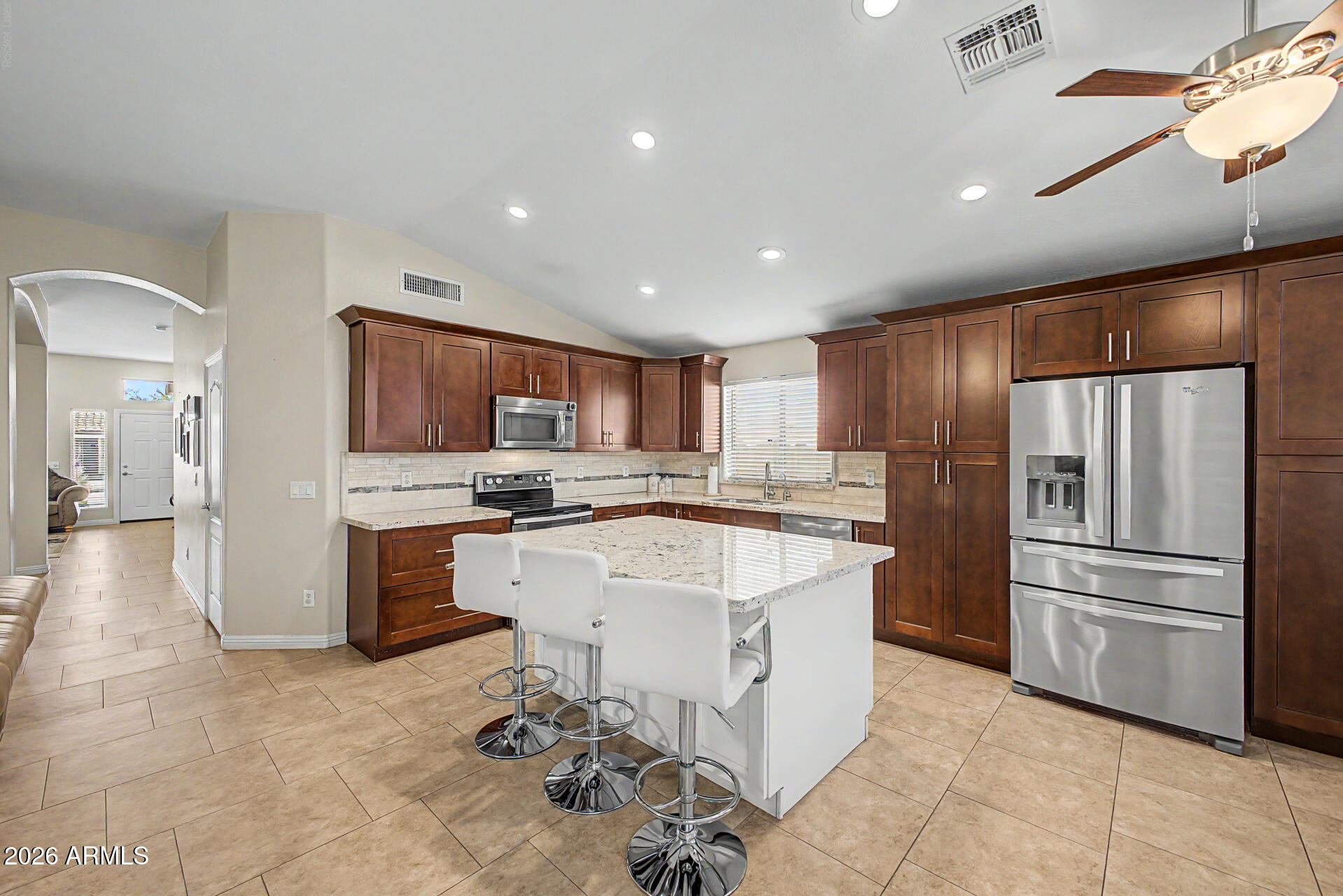 521 E KENT Avenue, Chandler, AZ 85225