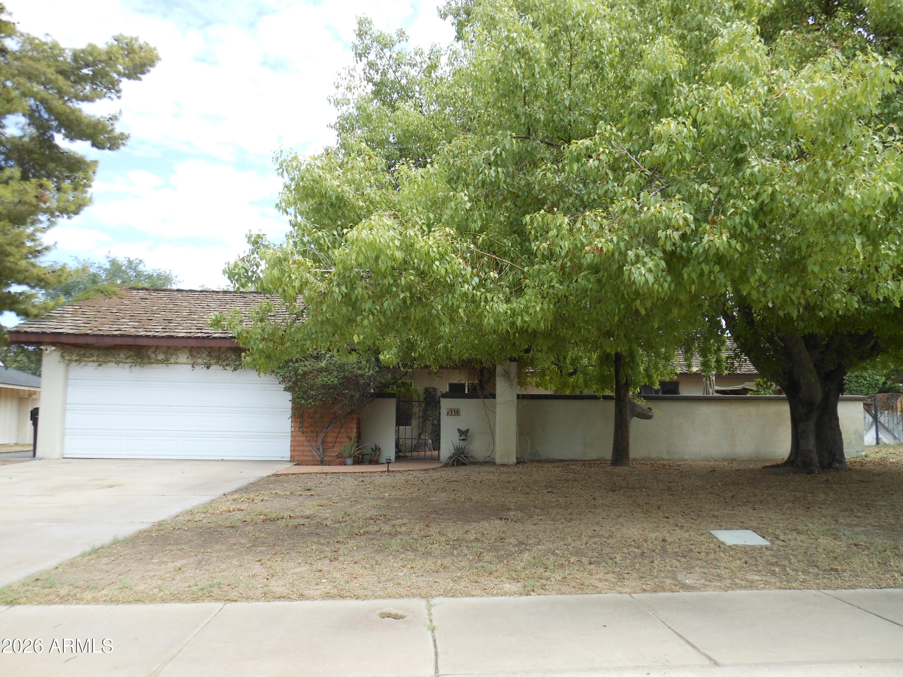 116 W LAS PALMARITAS Drive, Phoenix, AZ 85021