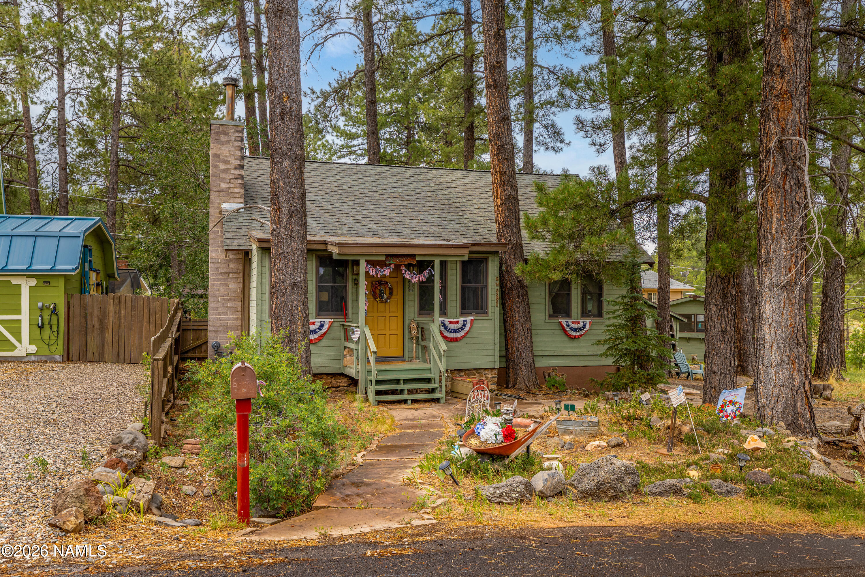 994 Osage, Flagstaff, AZ 86005