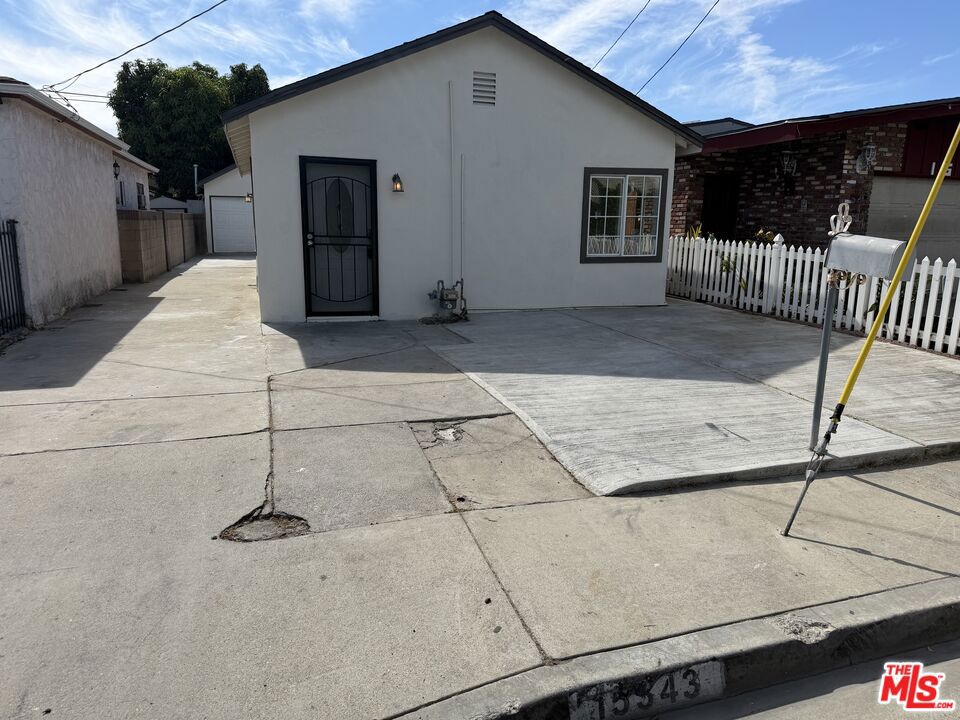 15343 Pimenta Avenue