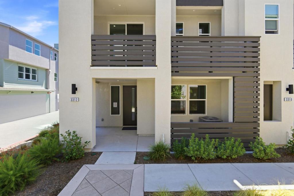 3312 Seashell Terrace