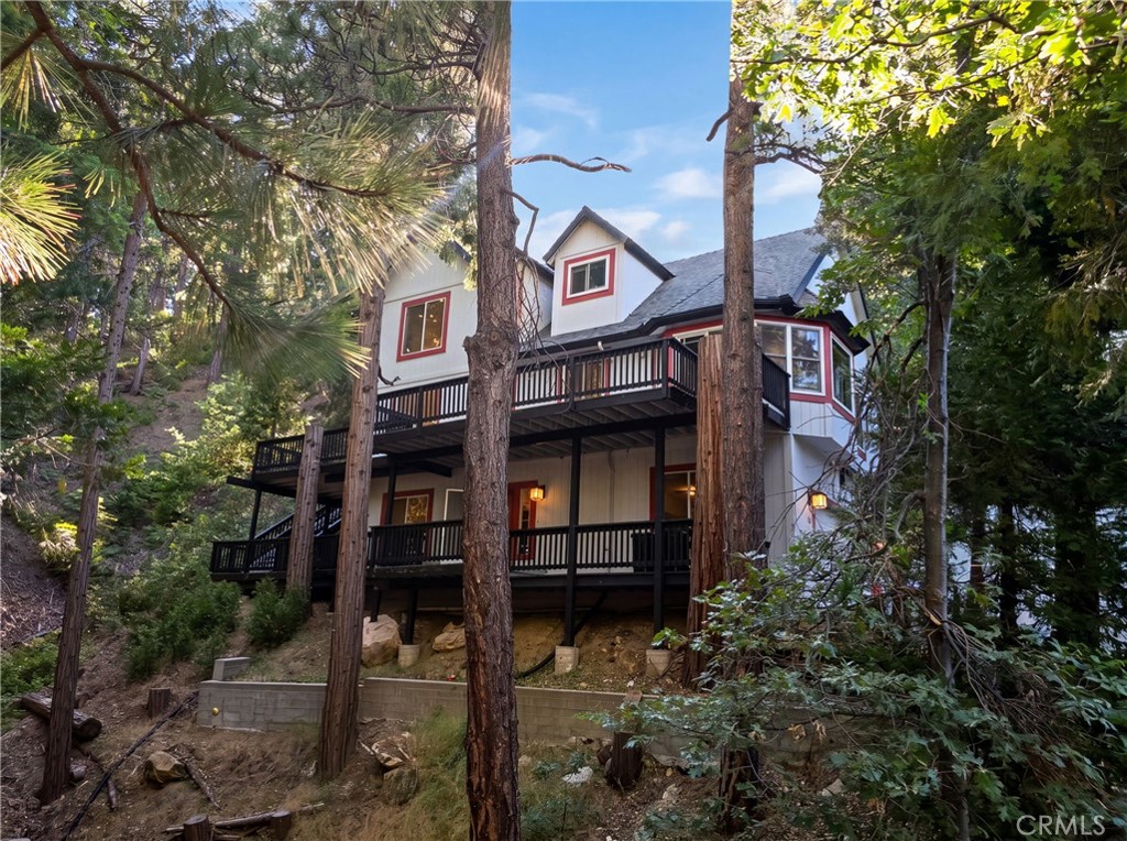 472 Brentwood