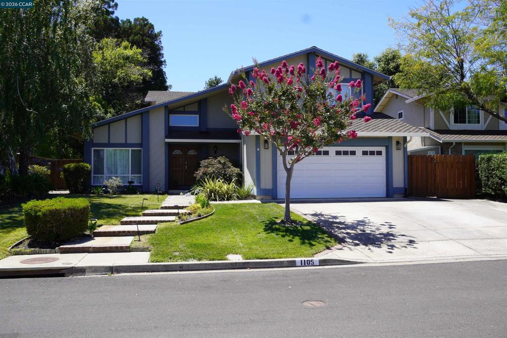1105 Fair Weather Cir