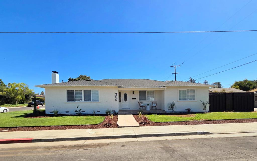 200 Kamson Way