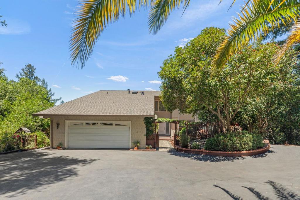 235 Southwood Drive