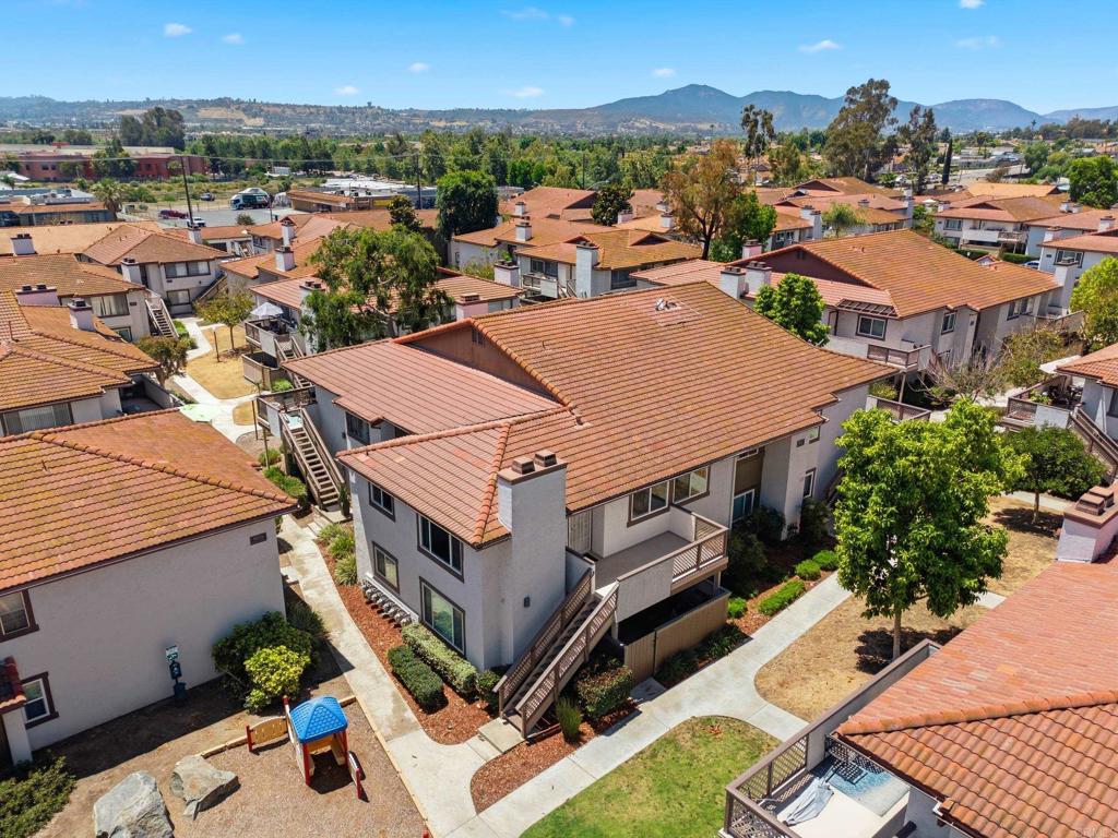 9872 Shirley Gardens Drive 4