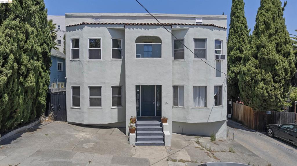 74 Pearl St