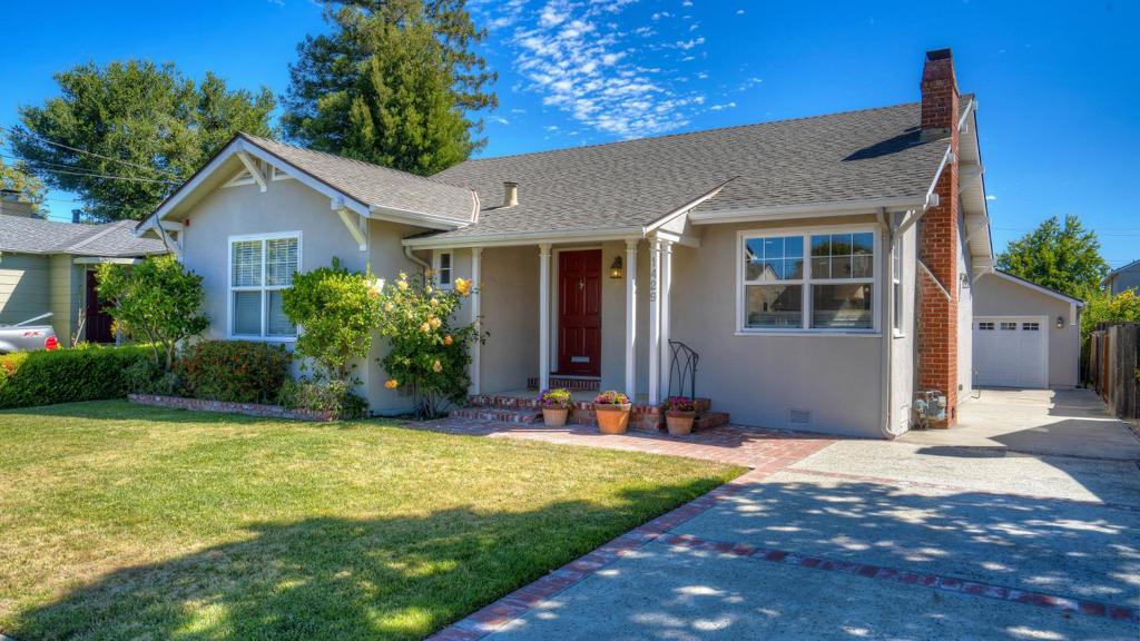 1429 Maple Street