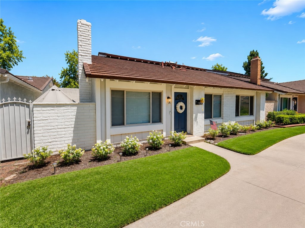 1913 W Wakeham
