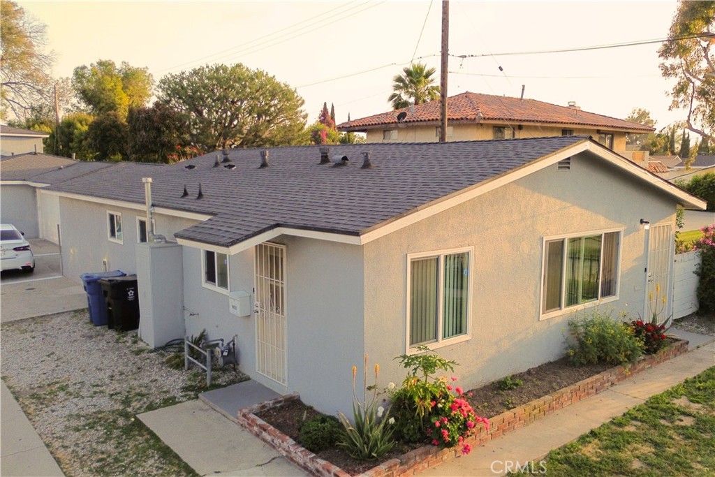 4822 Live Oak St