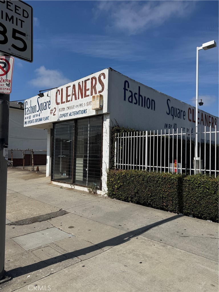 10015 S Western