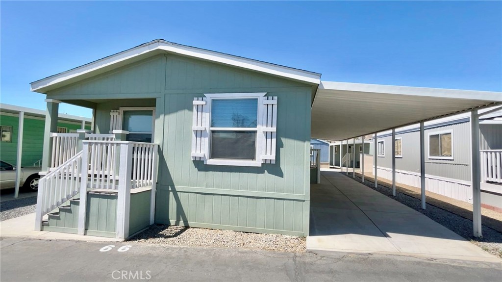 999 S Santa Fe Avenue 66
