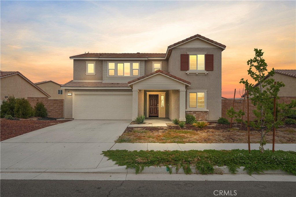 1355 Monument St.
