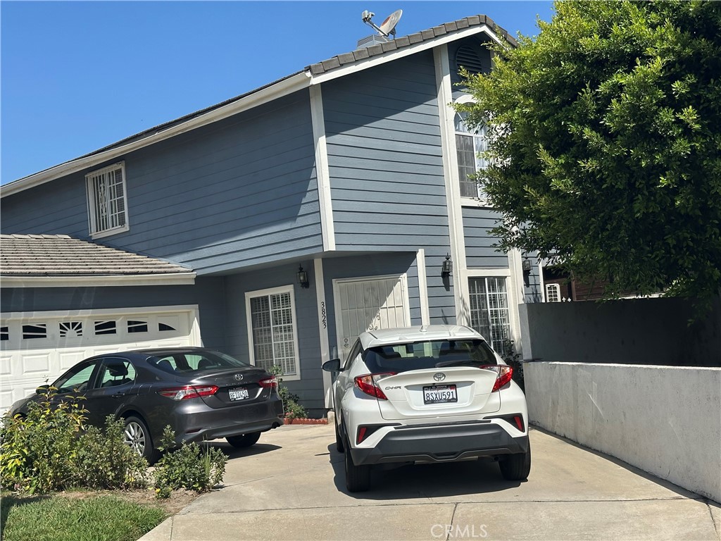 3823 Foster Avenue