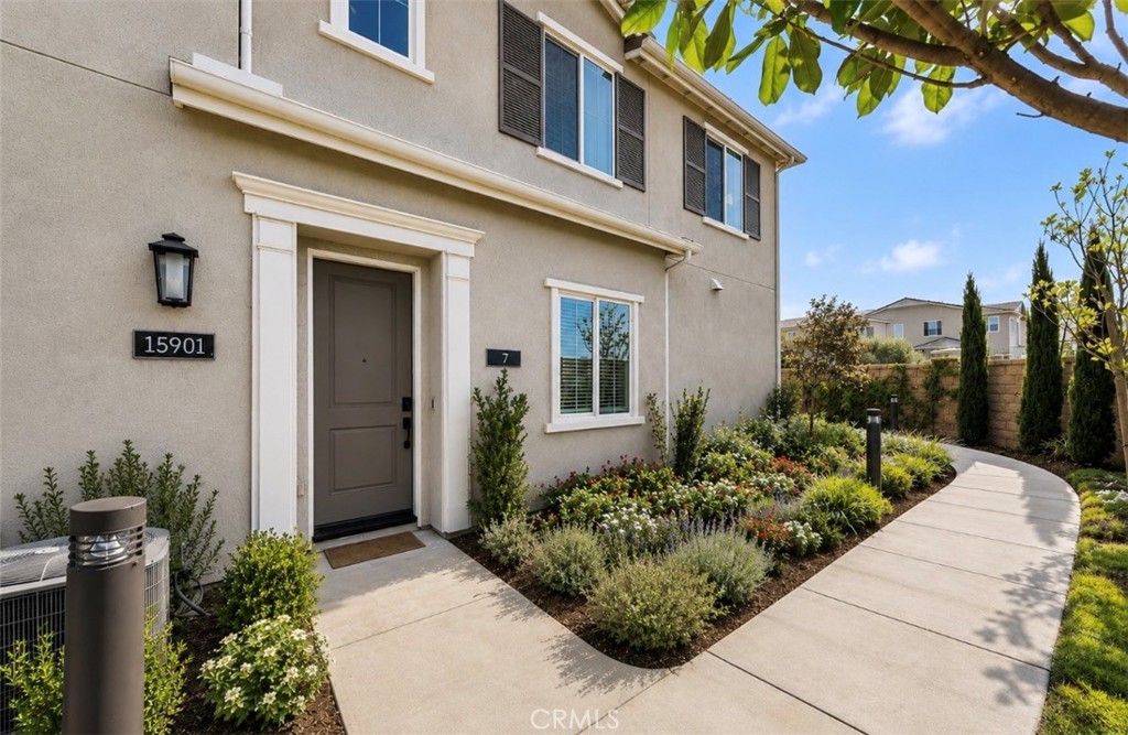 15901 Stresa Lane 7