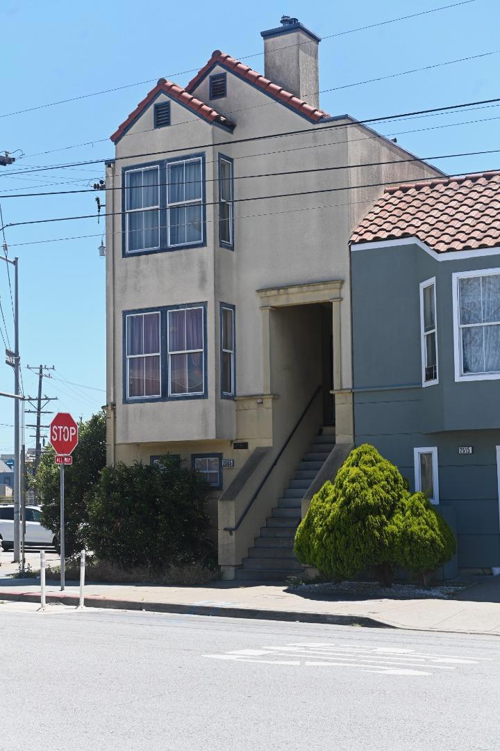 2505 Newhall Street