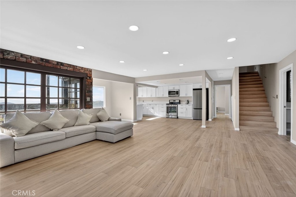 30420 Starland Drive