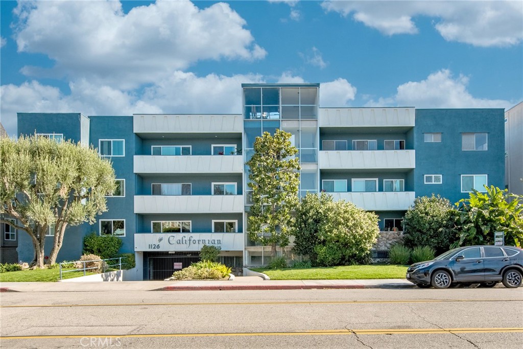 1126 N Central Avenue 102