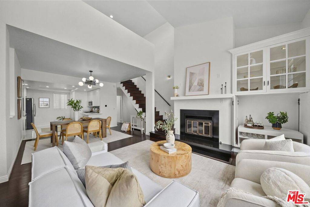 12515 Pacific Avenue 208