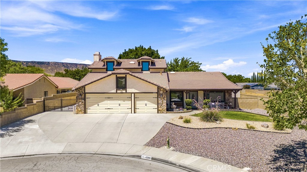 42301 Woodstone