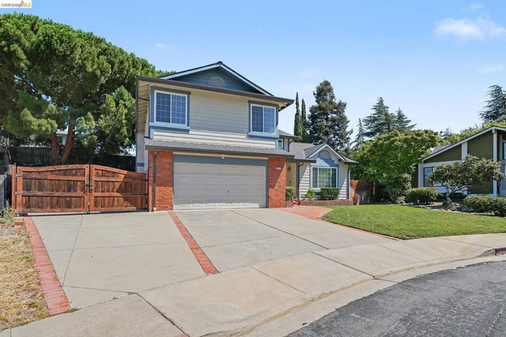 3813 Dove Ct