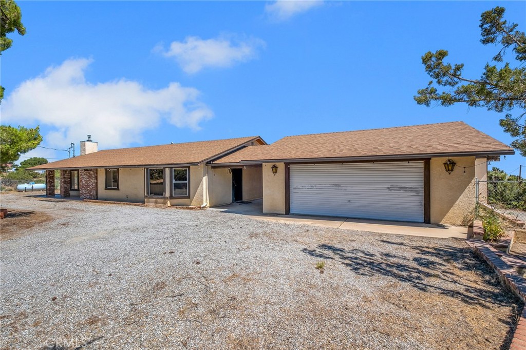 2722 Arrowhead