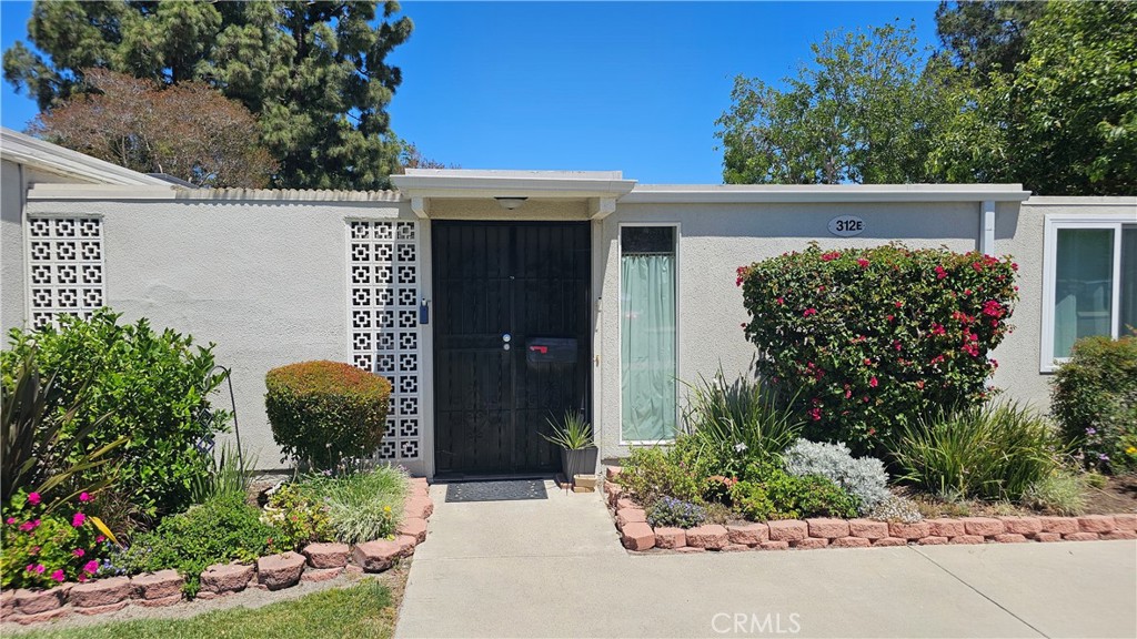 312 Avenida Castilla E