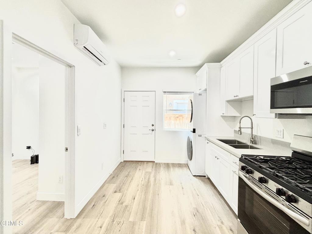351 Huerta Street 2