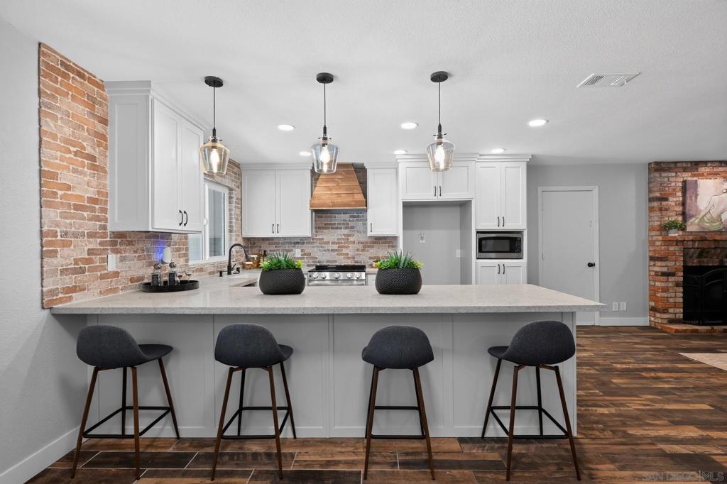 16604 swartz canyon rd