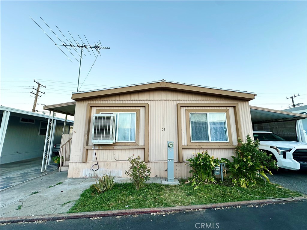 2160 W Rialto 7