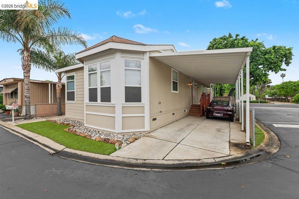 3660 Walnut Blvd