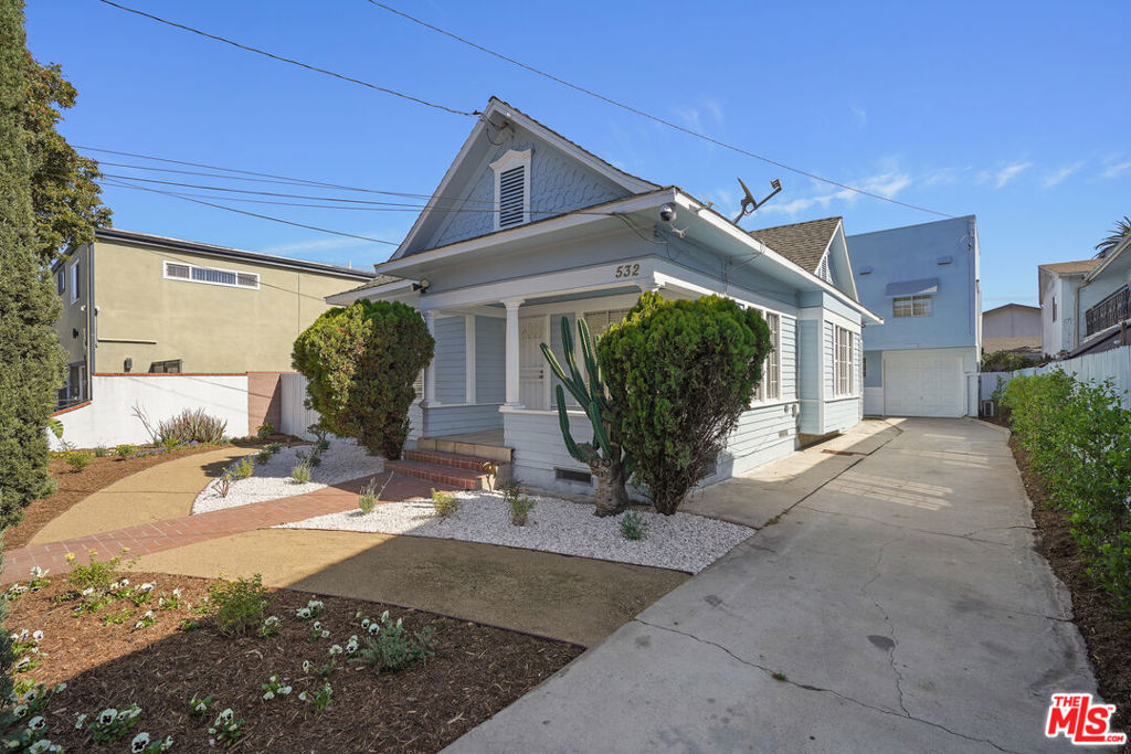 530 Almond Avenue