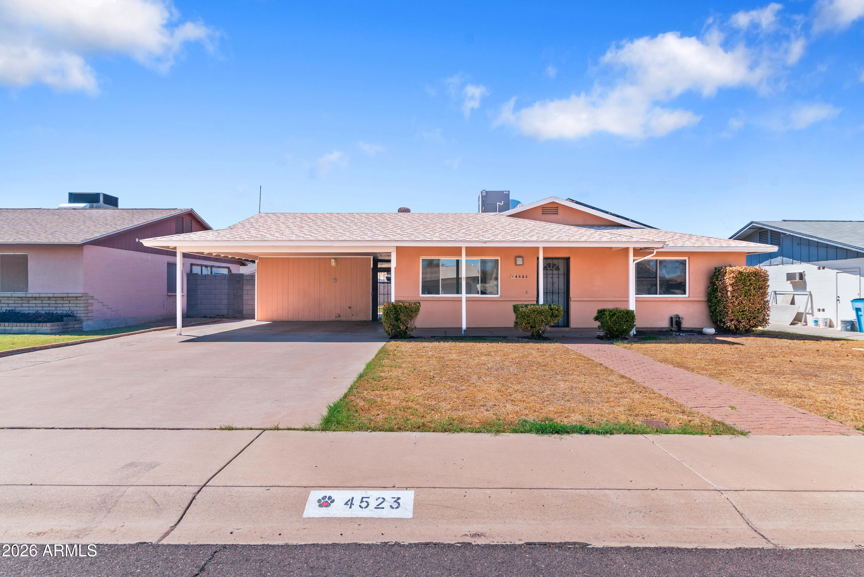 4523 W ALTADENA Avenue, Glendale, AZ 85304