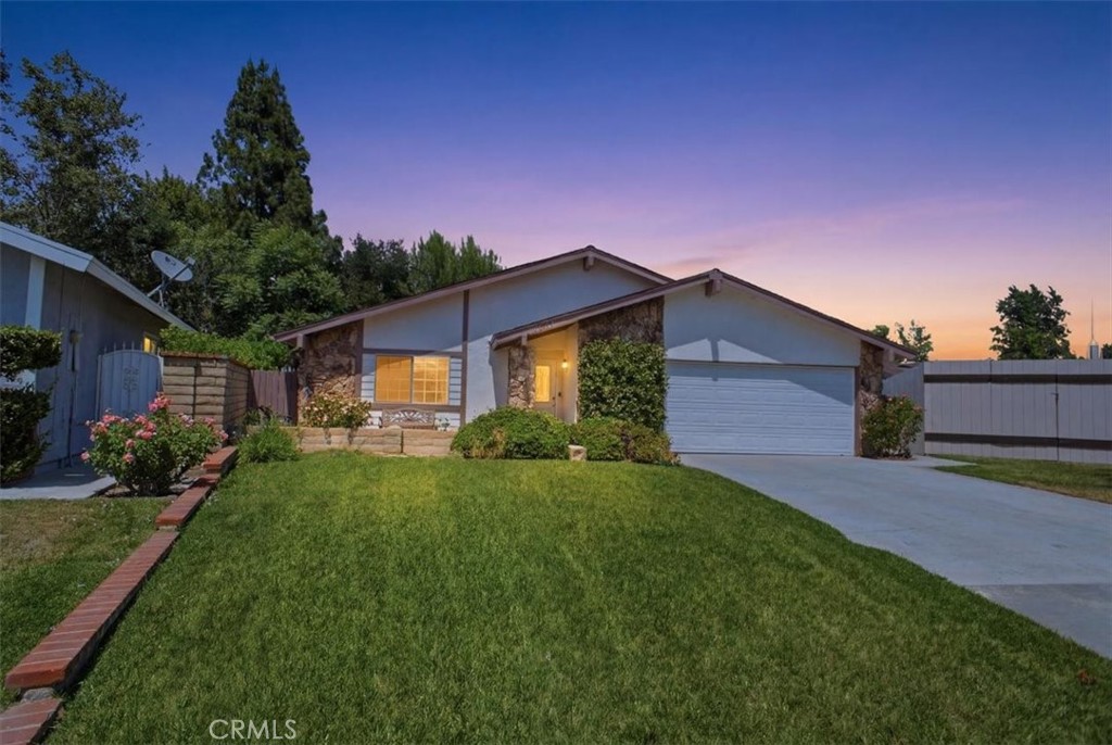 25097 Green Mill Avenue