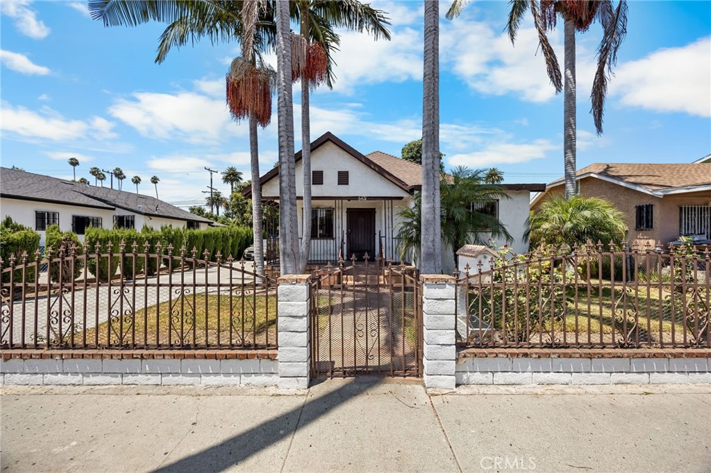 6421 Converse Avenue