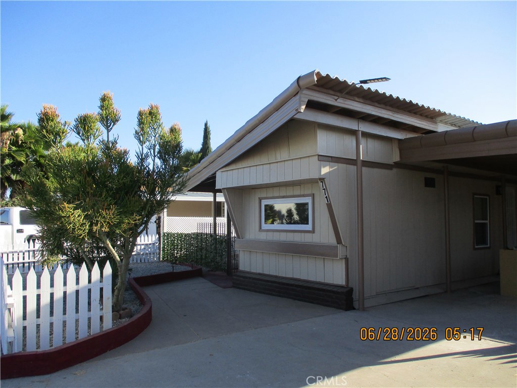 771 S Palm