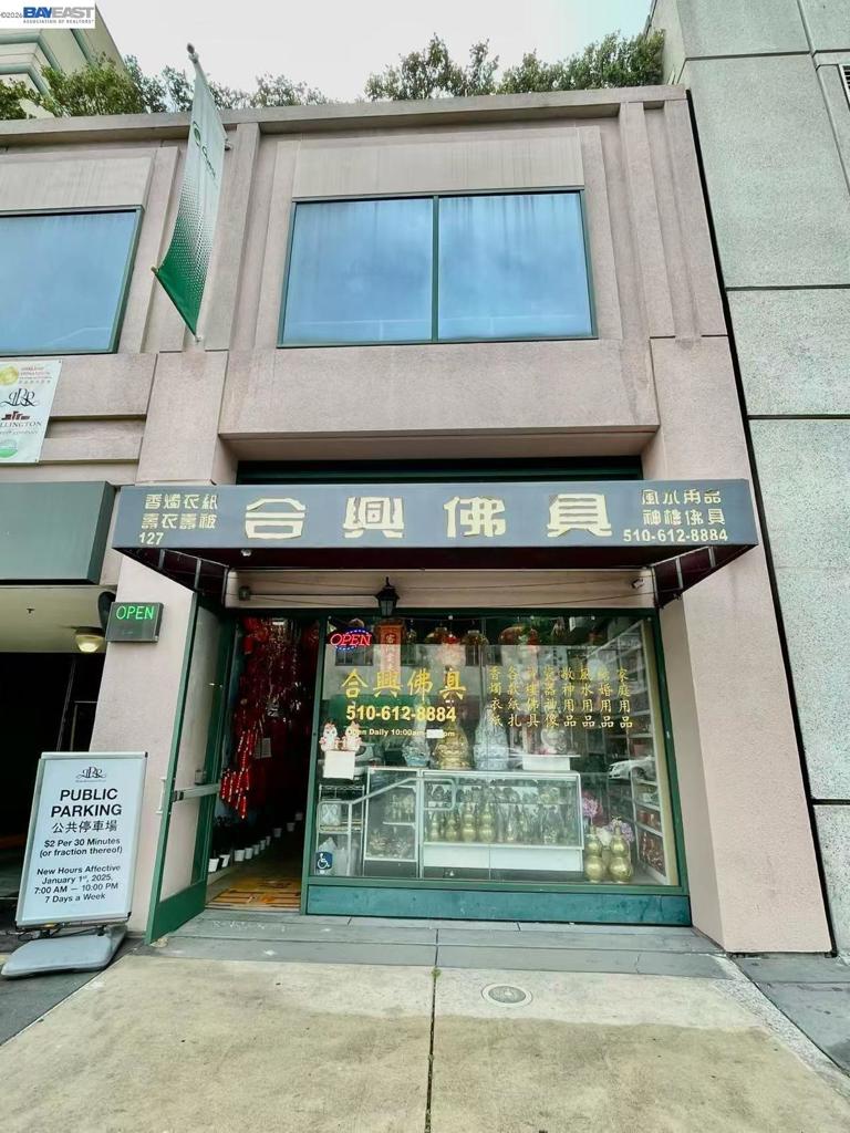 388 9th St. Ste. 127