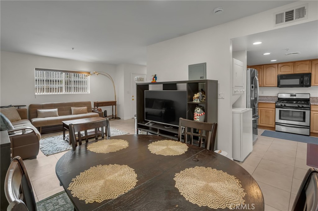 1608 W 226th 3