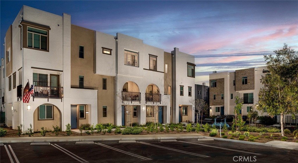 1588 W Austyn Dr