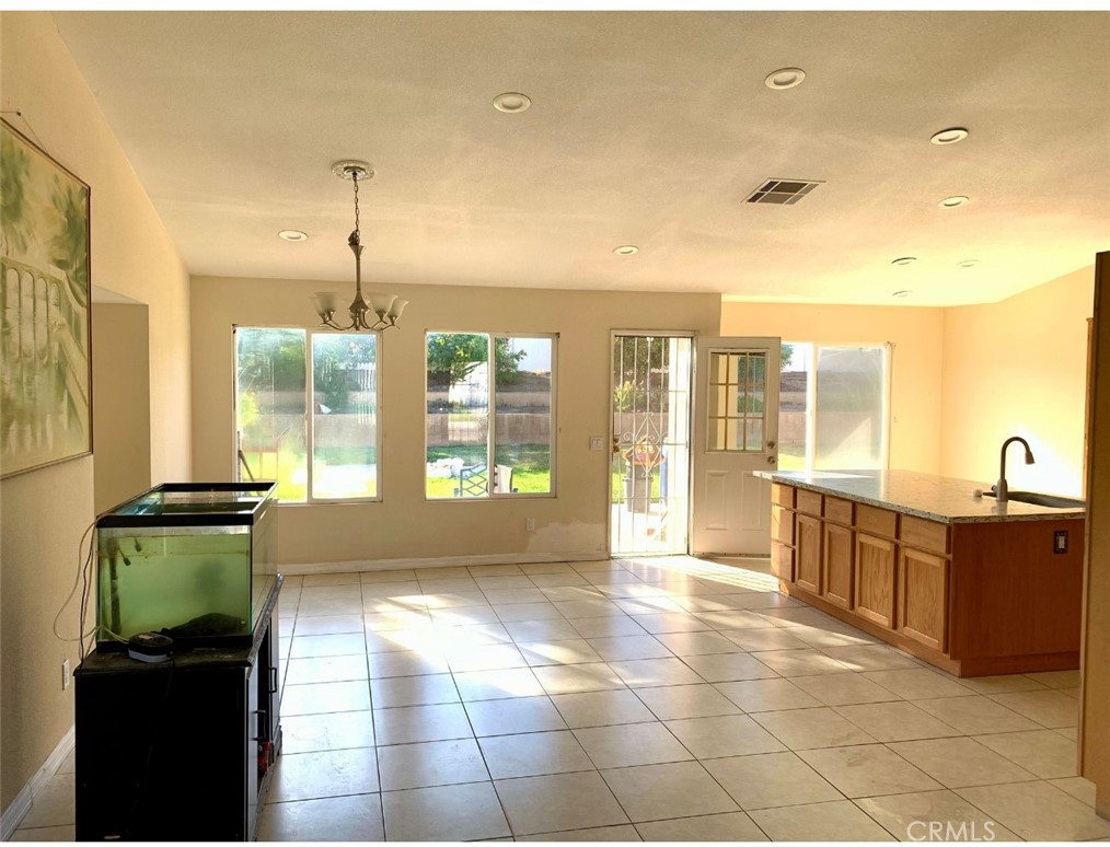 10576 Horseshoe