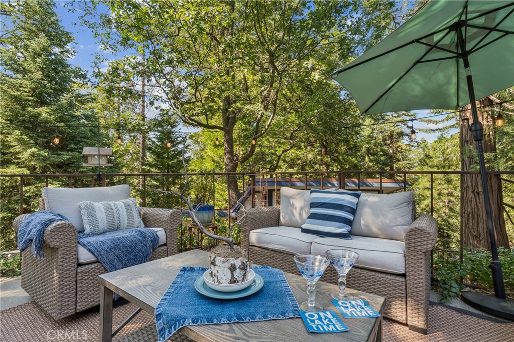 26472 Lake Forest