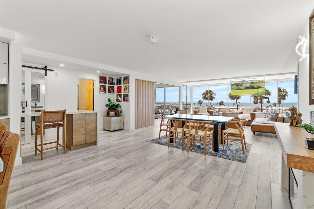 1200 Harbor Drive N 4B