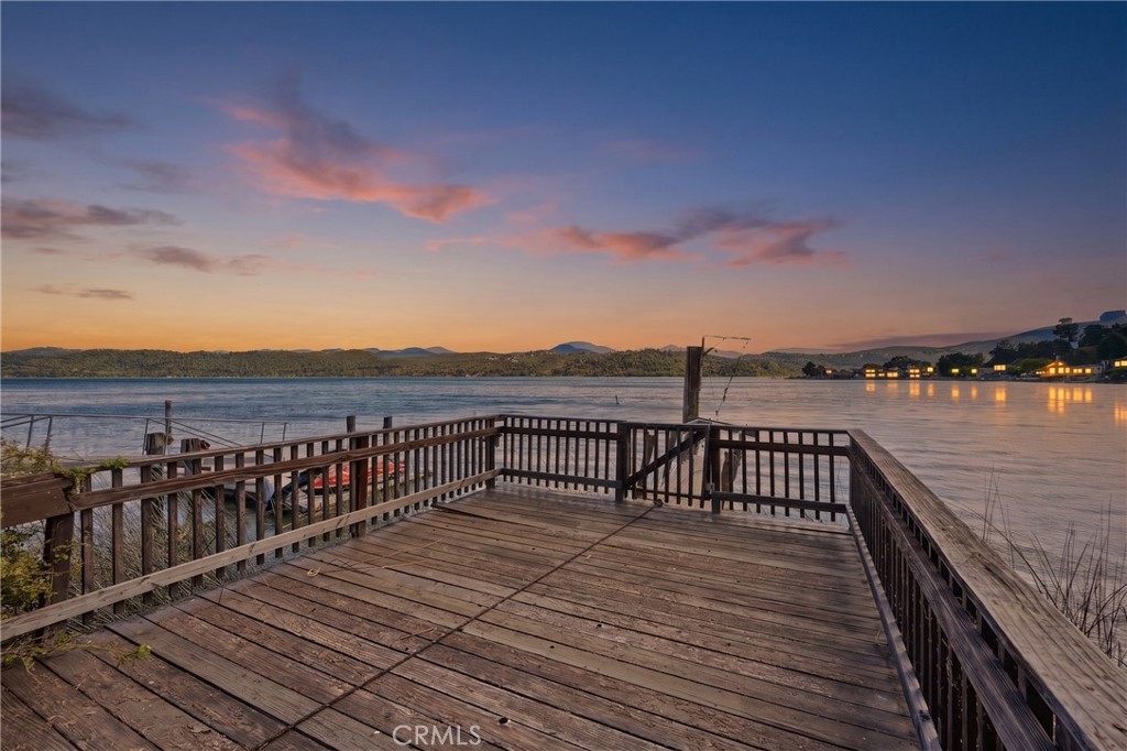 3985 Oakmont Drive
