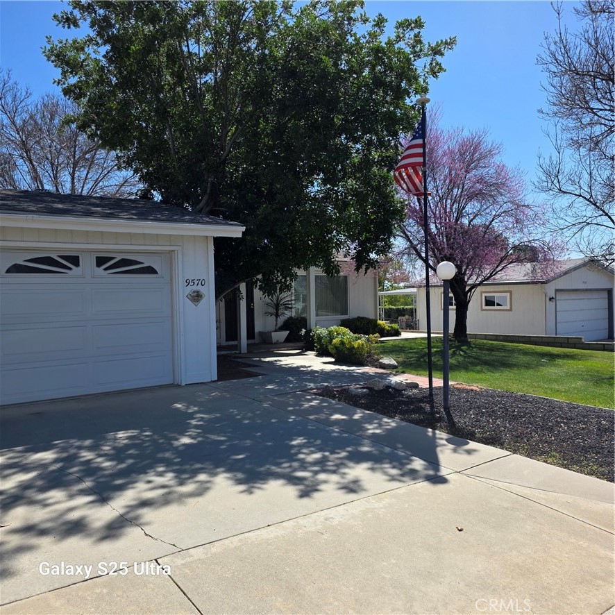 9570 Crestknoll