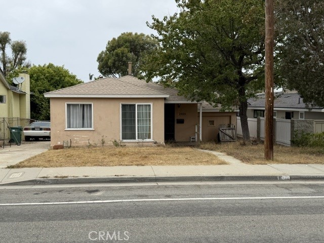 2909 N Valley