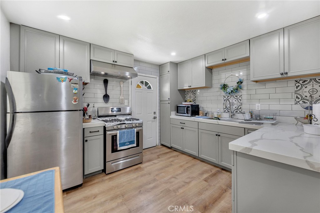 44309 Hardwood Avenue