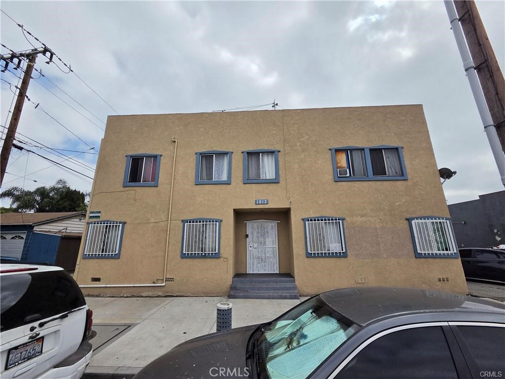 1561 W Pacific Coast Highway