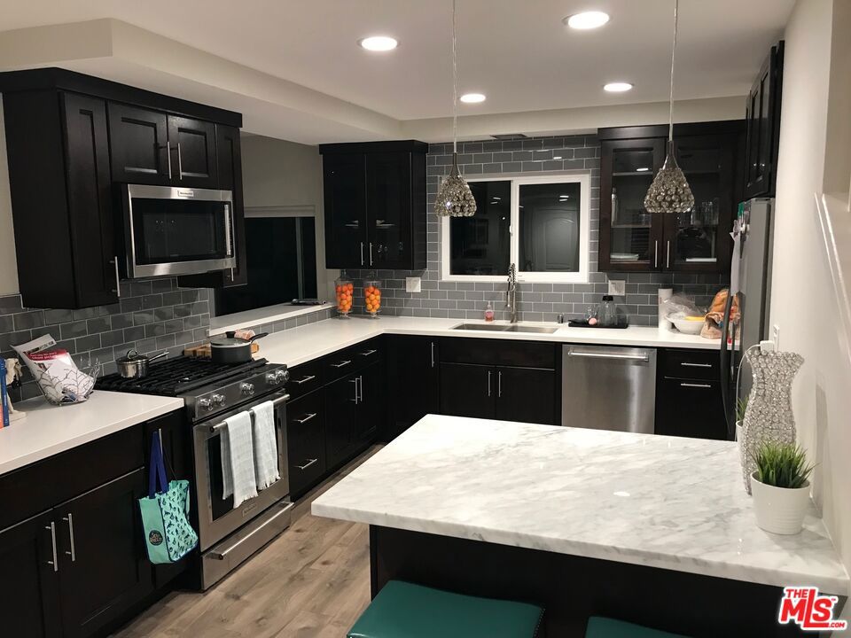1165 Boise Way