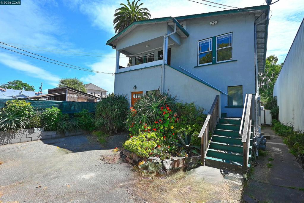 2221 2223 San Pablo Ave
