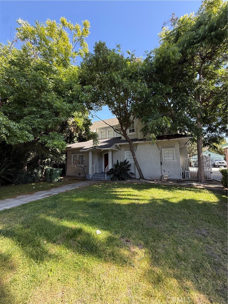 1188 W 28th